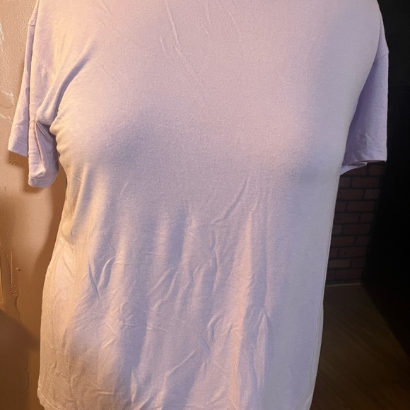 America eagle modal cotton blend so soft & casual cozy lavender T-shirt. Large - Picture 4 of 7